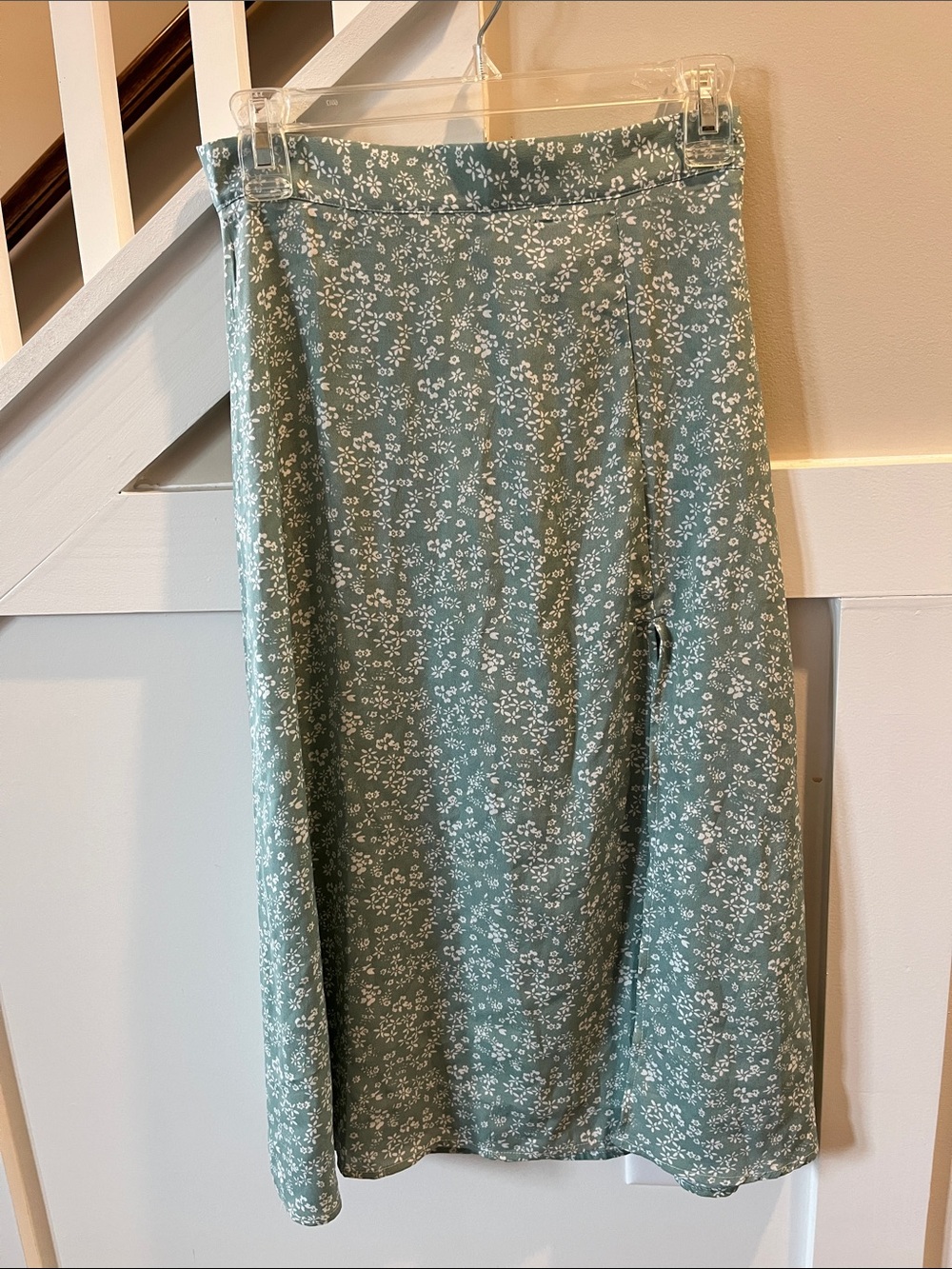 Women's Green Floral Midi Skirt